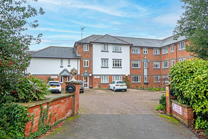2 Bedroom Apartment For Sale In Windhill, Bishop's Stortford, Hertfordshire, CM23