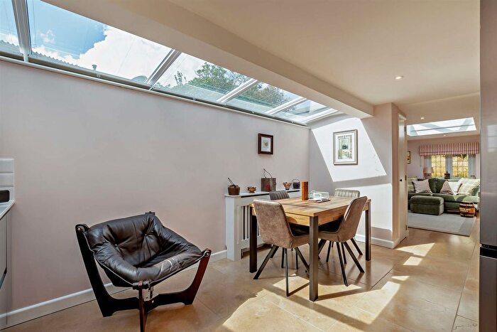 2 Bedroom Detached Bungalow For Sale In Church Street, Teston, Maidstone, ME18