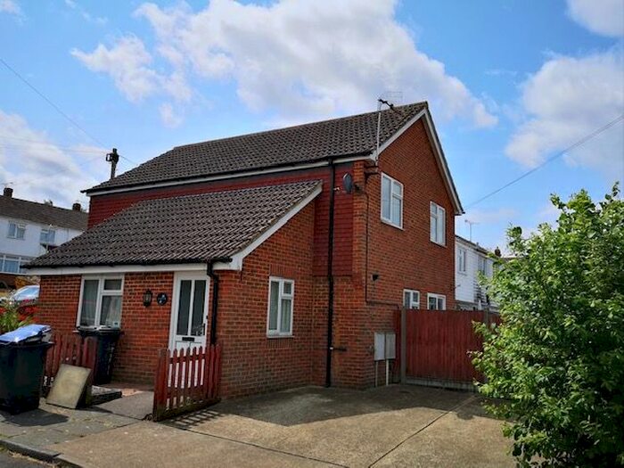 4 Bedroom Property To Rent In Durham Close, Canterbury, CT1