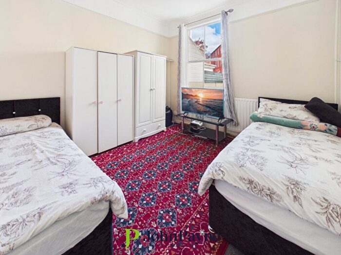 3 Bedroom Terraced House For Sale In Lower Ford Street, Coventry, CV1 - Photo 5