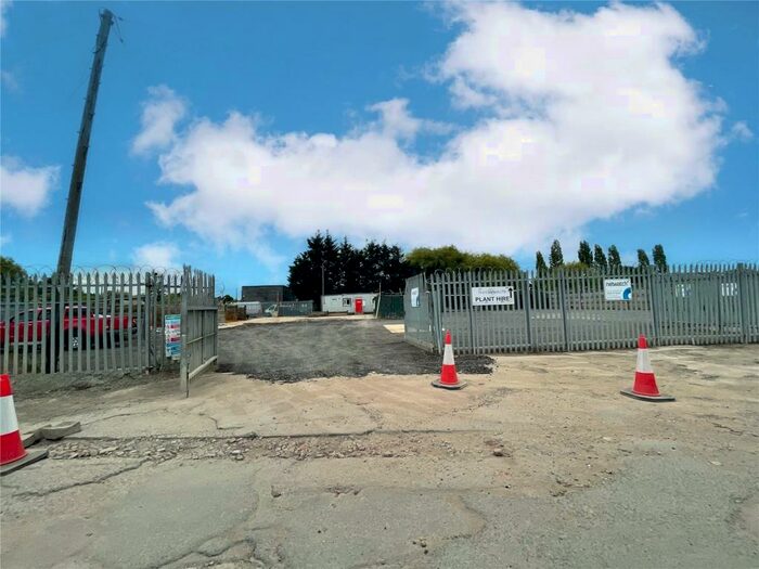 Land To Rent In Cat Tree Lane, North Benfleet, Wickford, Essex, SS12