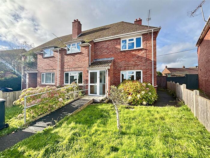 3 Bedroom Semi Detached House For Sale In Prospect Road, Lytchett Matravers, BH16