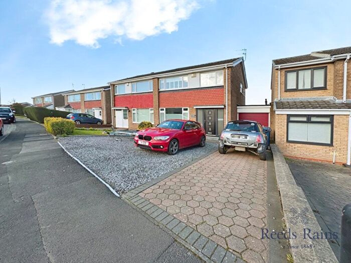 3 Bedroom Semi Detached House For Sale In Grosvenor Way, Newcastle Upon Tyne, Tyne And Wear, NE5