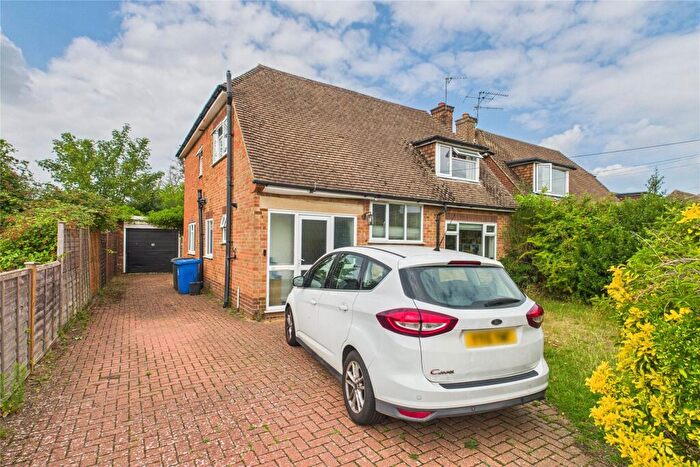 4 Bedroom Bungalow To Rent In Hendons Way, Holyport, Maidenhead, Berkshire, SL6
