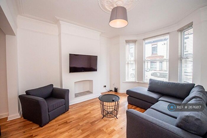 5 Bedroom Terraced House To Rent In Nicander Road, Liverpool, L18