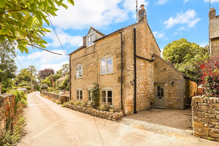 3 Bedroom End Of Terrace House For Sale In Silver Street, Chalford Hill, Stroud, GL6
