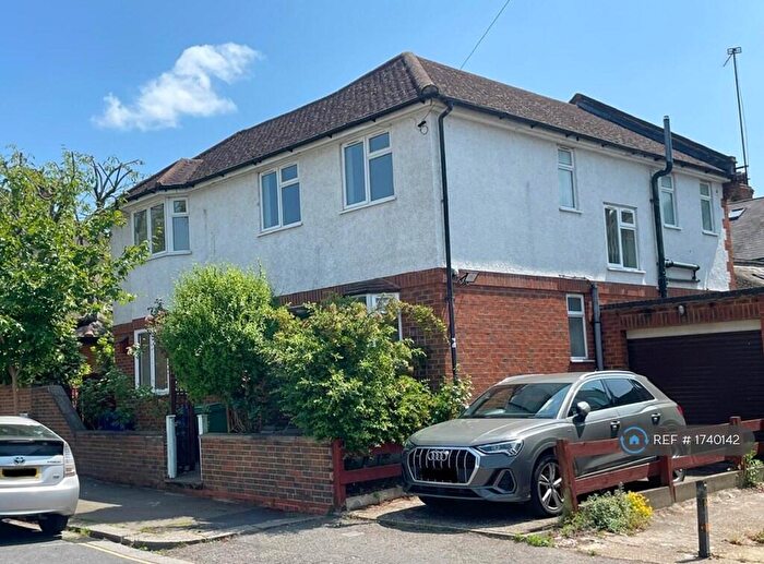 6 Bedroom Detached House To Rent In Carver Road, London, SE24
