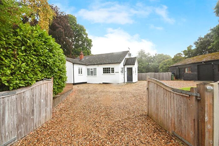 3 Bedroom Detached Bungalow For Sale In Gestingthorpe Road, Little Maplestead, Halstead, CO9