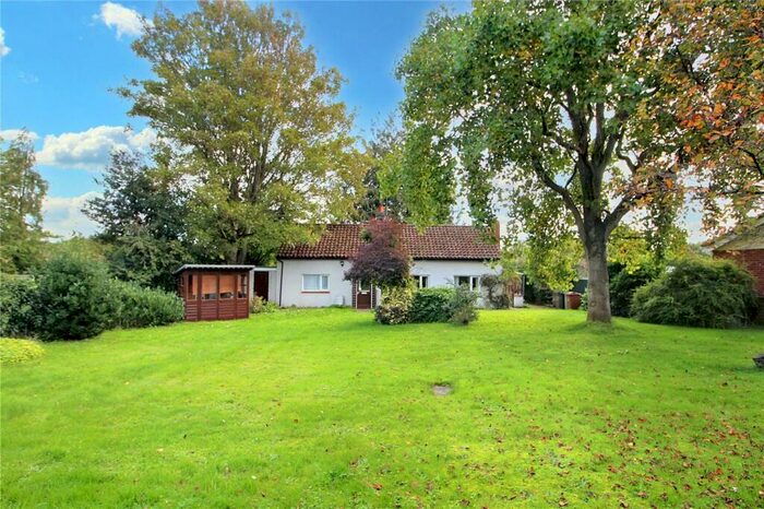 2 Bedroom Bungalow For Sale In The Green, Surlingham, Norwich, Norfolk, NR14