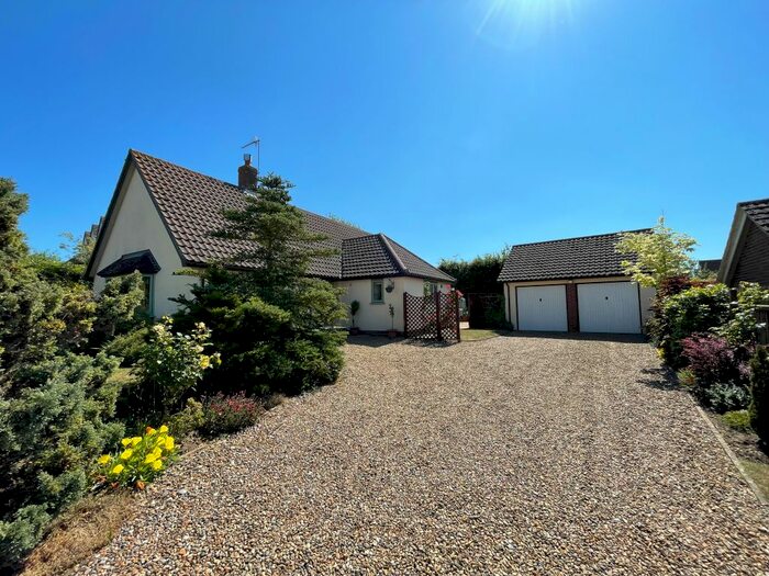 3 Bedroom Detached Bungalow For Sale In Orchard Way, Badwell Ash, Bury St. Edmunds, IP31