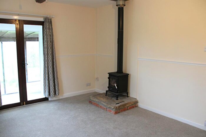 1 Bedroom Detached Bungalow To Rent In Tintinhull, Somerset, BA22