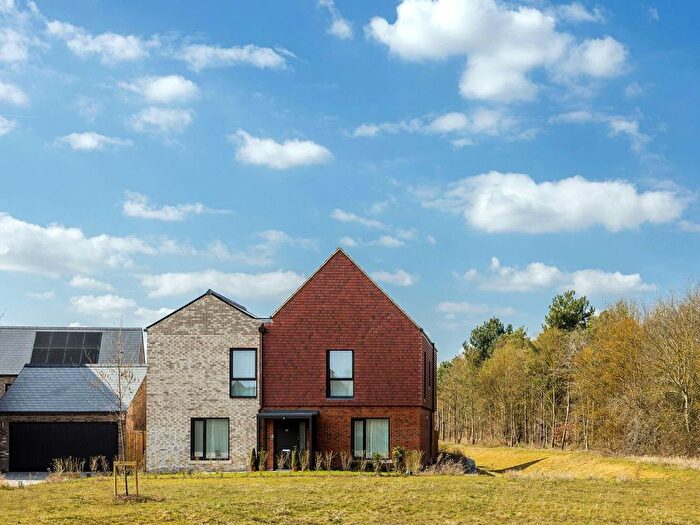 5 Bedroom Detached House For Sale In Newmarket Road, Teversham, Cambridge, CB5