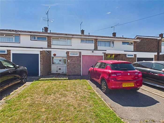 3 Bedroom Terraced House For Sale In Barnardiston Way, Witham, Essex, CM8