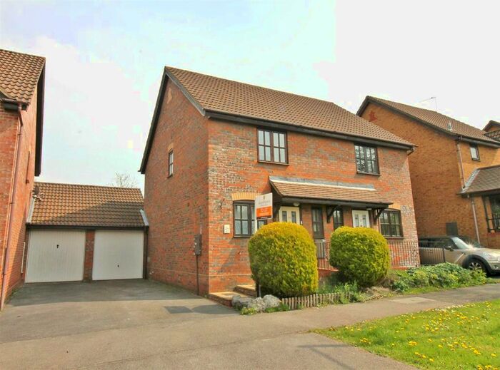 2 Bedroom Semi-Detached House To Rent In Wolfscote Lane, Emerson Valley, Milton Keynes, MK4