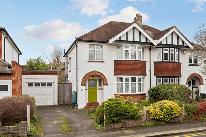 3 Bedroom Semi Detached House For Sale In Riverside Close, Kingston Upon Thames, KT1