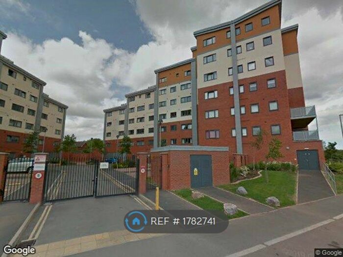 2 Bedroom Flat To Rent In Abbey Close, Taunton, TA1