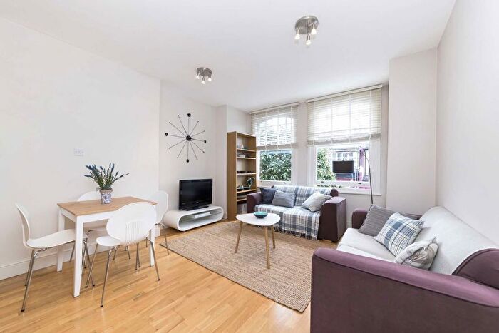 1 Bedroom Flat To Rent In Foulser Road, Tooting, SW17