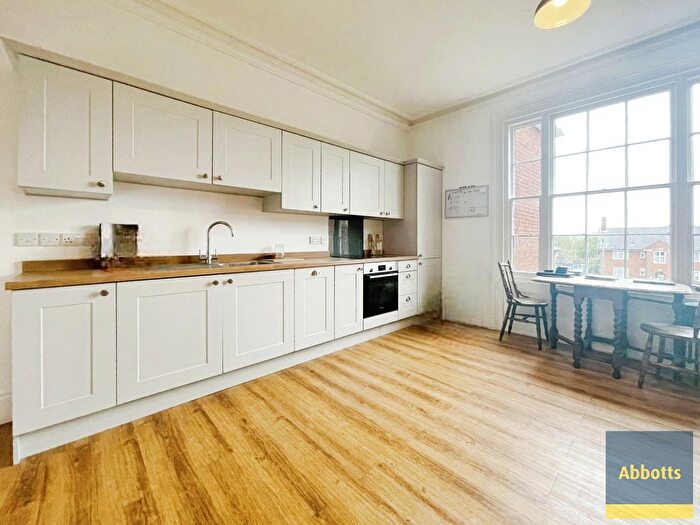 2 Bedroom Flat To Rent In Museum Street, Ipswich, IP1