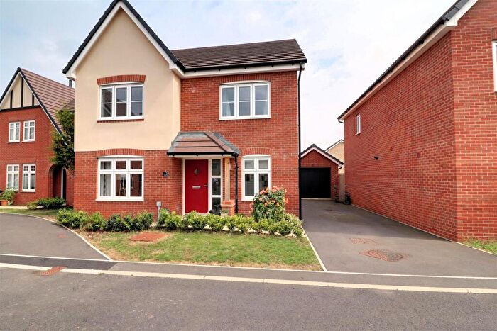 4 Bedroom Detached House For Sale In Barley Close, Cam, Dursley, GL11