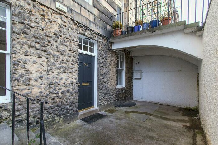 5 Bedroom Flat To Rent In Great King Street, New Town, Edinburgh, EH3
