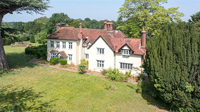 4 Bedroom Detached House For Sale In Parsonage Lane, Market Lavington, Devizes, SN10
