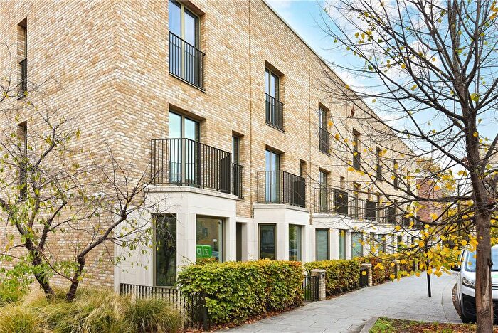 3 Bedroom Detached House For Sale In Wansey Street, Elephant Amp; Castle, London, SE17