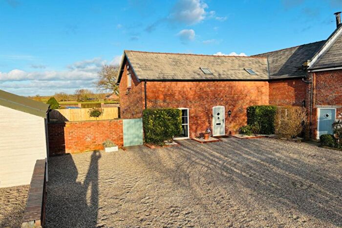 4 Bedroom Semi-Detached House For Sale In Cornhill Barns, Long Lane, Wettenhall, CW7