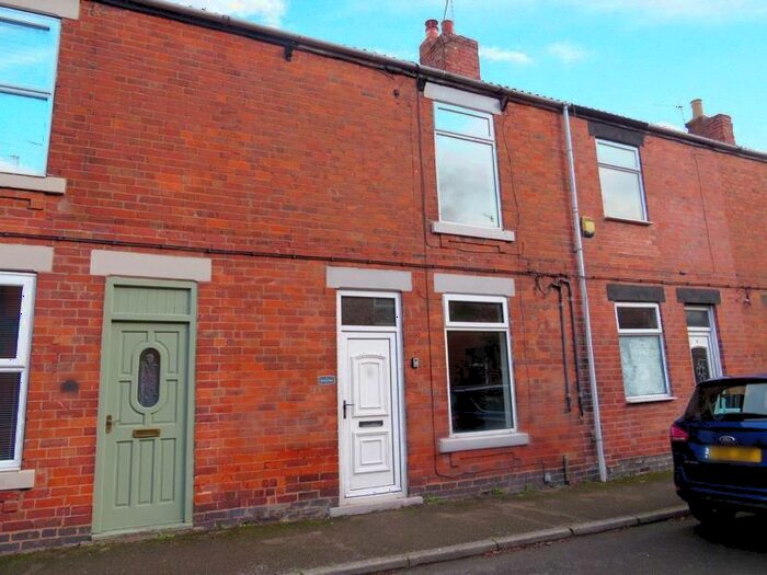 2 Bedroom Terraced House To Rent In Beehive Road, Chesterfield, S40