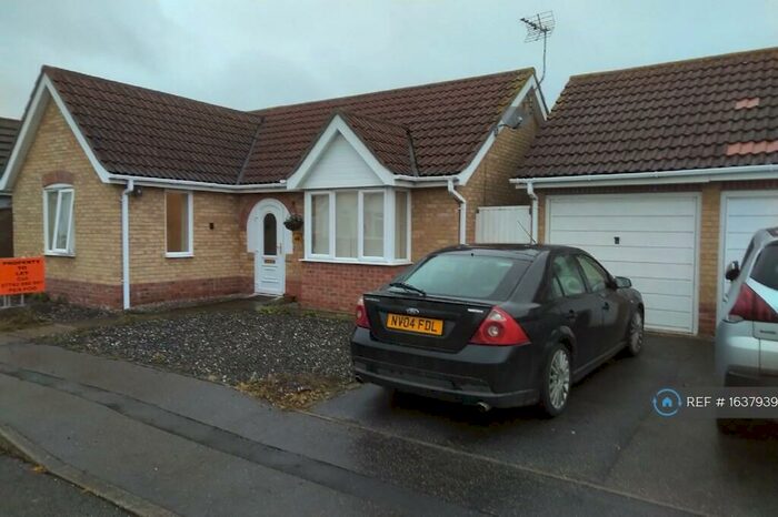 2 Bedroom Bungalow To Rent In Olivers Way, March, PE15