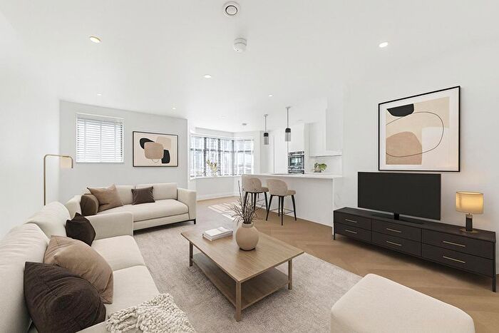 1 Bedroom Flat To Rent In Beechcroft Avenue, Golders Green, NW11