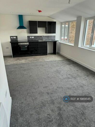 1 Bedroom Flat To Rent In Front Street, Arnold, Nottingham, NG5