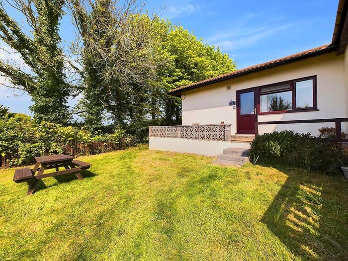 2 Bedroom Apartment For Sale In Stoneleigh Holiday Village, Weston, Sidmouth, EX10