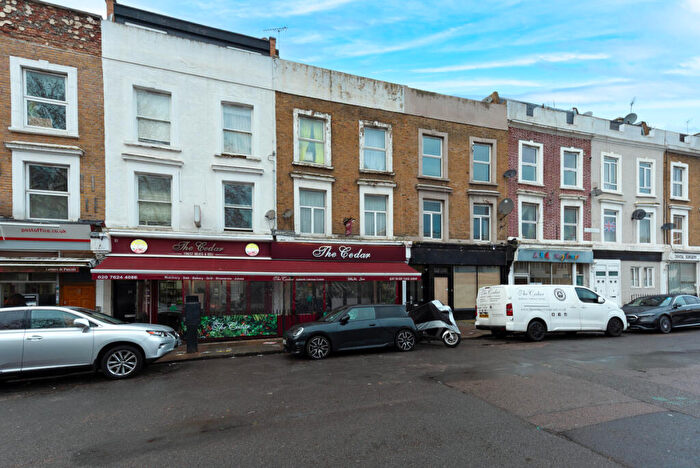 2 Bedroom Flat For Sale In Malvern Road, London, NW6