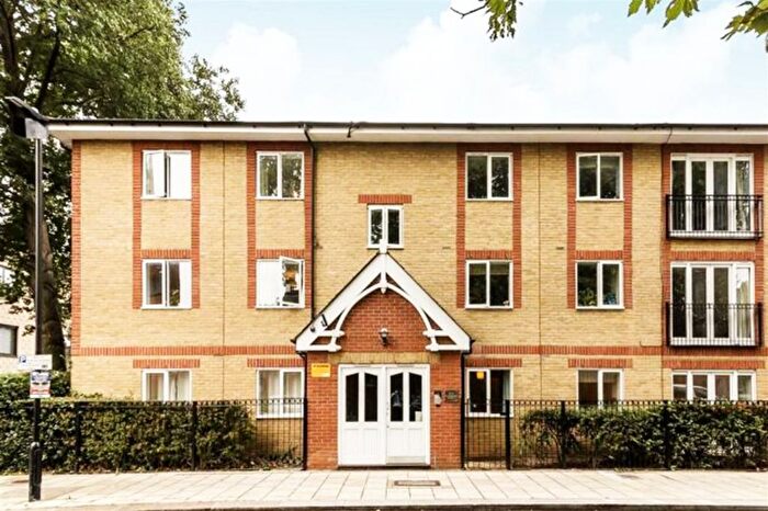 1 Bedroom Flat For Sale In Clapham Central, Clapham Common, London, SW4