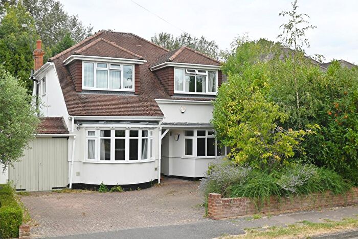 4 Bedroom Detached House For Sale In Darby Crescent, Sunbury On Thames, TW16