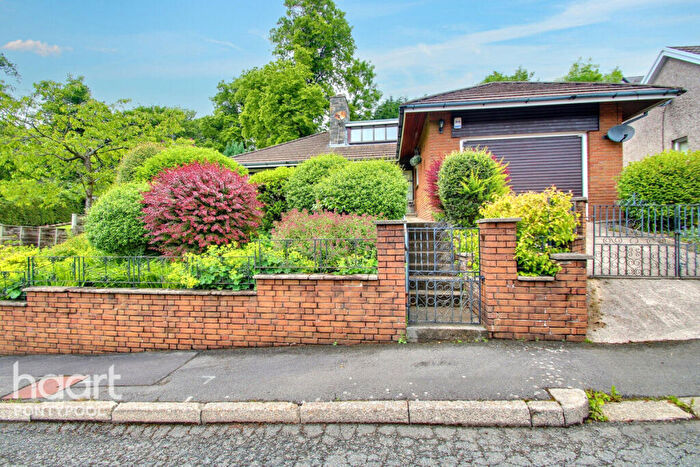 2 Bedroom Detached Bungalow For Sale In Park Gardens, Blaenavon, NP4