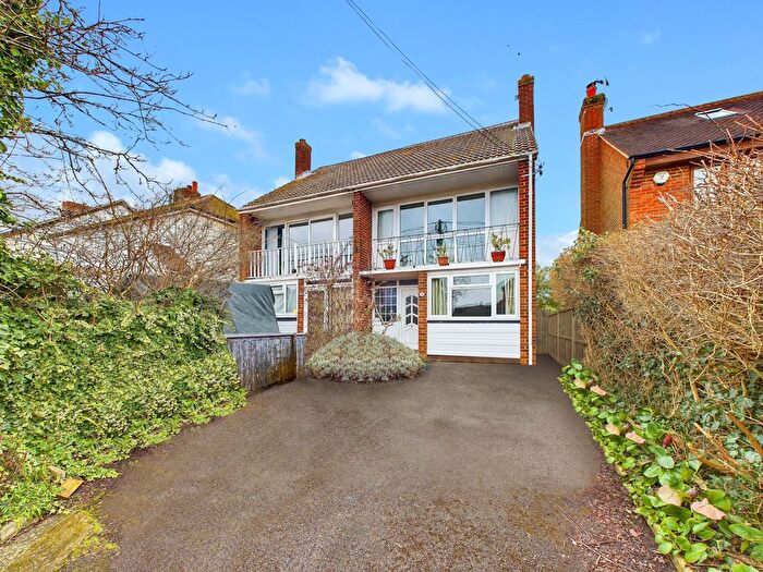 4 Bedroom Semi-Detached House For Sale In Oak Tree Road, Marlow, Buckinghamshire, SL7