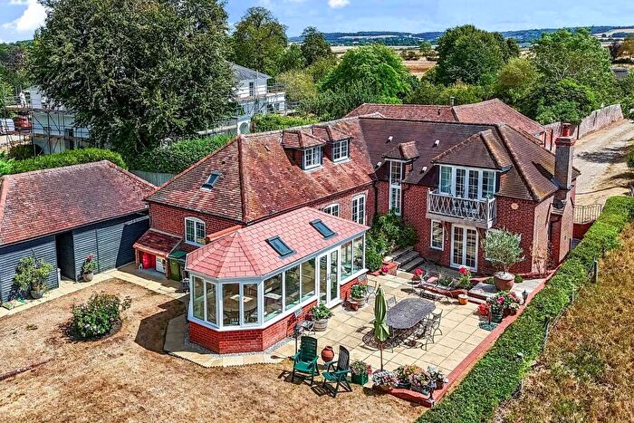 4 Bedroom Detached House For Sale In The Old Dairy, Little Stoke, OX10