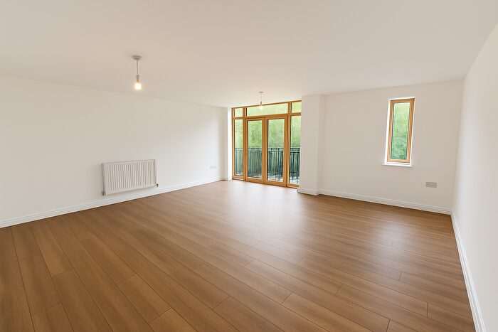 2 Bedroom Flat To Rent In Westwick, Street, Norwich, NR2