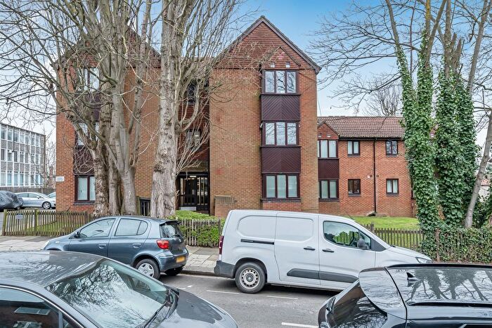 Studio For Sale In Ashbourne Road, London, W5