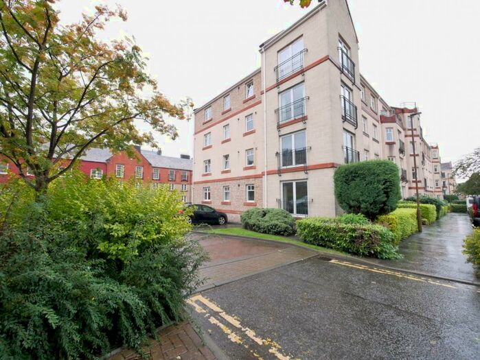 3 Bedroom Flat To Rent In Sinclair Place, Slateford, Edinburgh, EH11