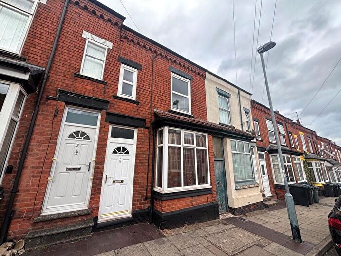 2 Bedroom Terraced House For Sale In Kitchener Road, Selly Park, Birmingham, West Midlands, B29