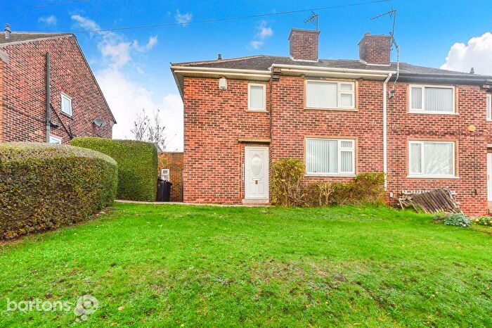 3 Bedroom Semi-Detached House To Rent In Richmond Park Avenue, Kimberworth, S61