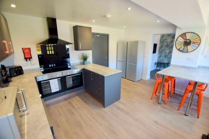 1 Bedroom House To Rent In Tarrant Walk, Walsgrave, Coventry - Ensuite Room Close To Uhcw, CV2