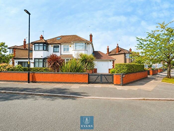 3 Bedroom Semi-Detached House For Sale In Norman Place Road, Coundon, Coventry, CV6