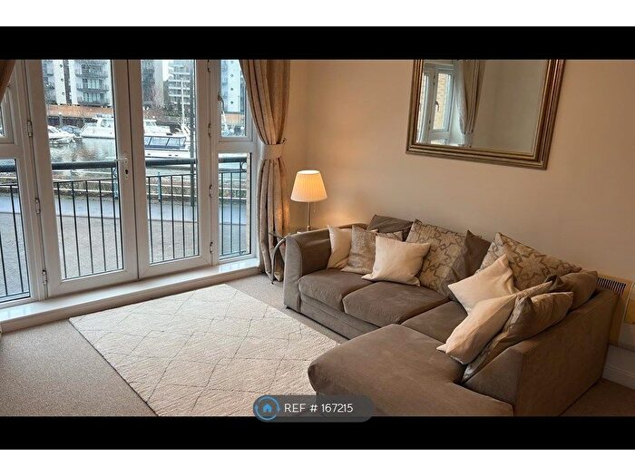 2 Bedroom Flat To Rent In The Anchorage, Penarth, CF64