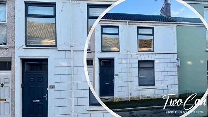 3 Bedroom Terraced House For Sale In Prospect Place, Llanelli, SA15