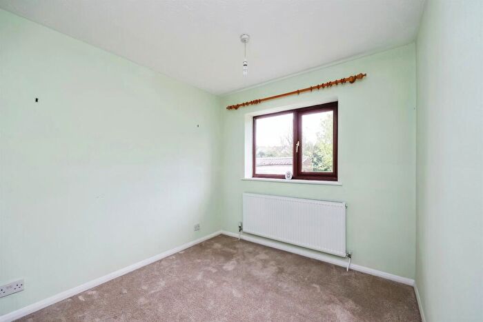3 Bedroom Semi-Detached House For Sale In Whilton Crescent, West Hallam, Ilkeston, DE7