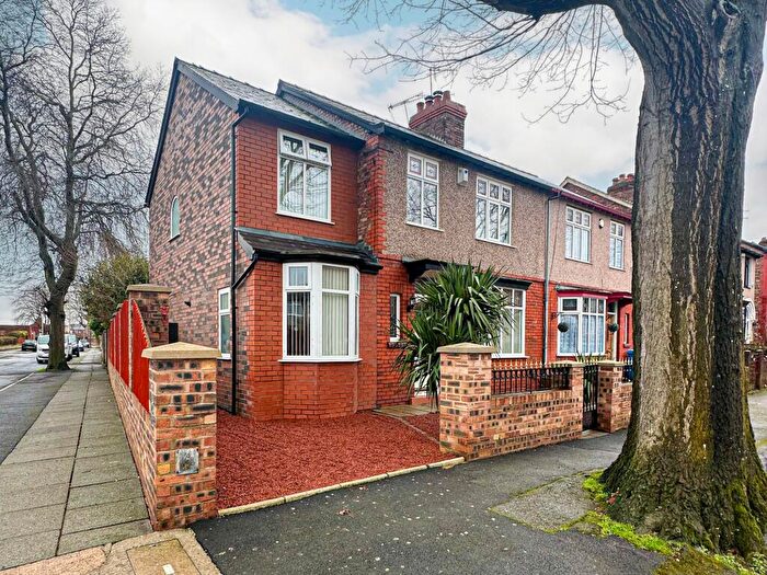 4 Bedroom Semi Detached House For Sale In Kintore Road, Liverpool, L19