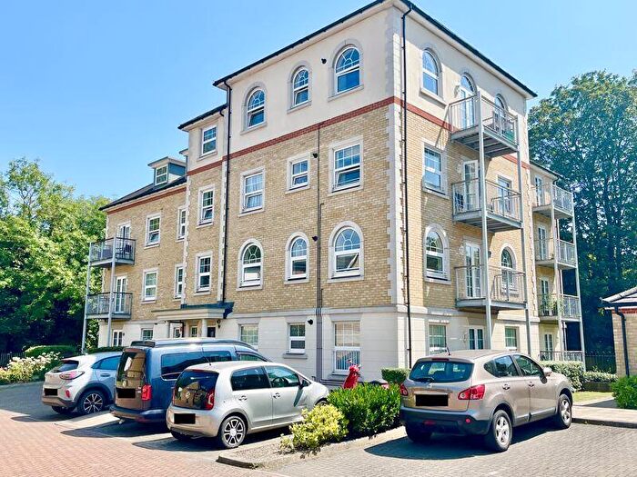 2 Bedroom Flat For Sale In Weir Road, Bexley, DA5